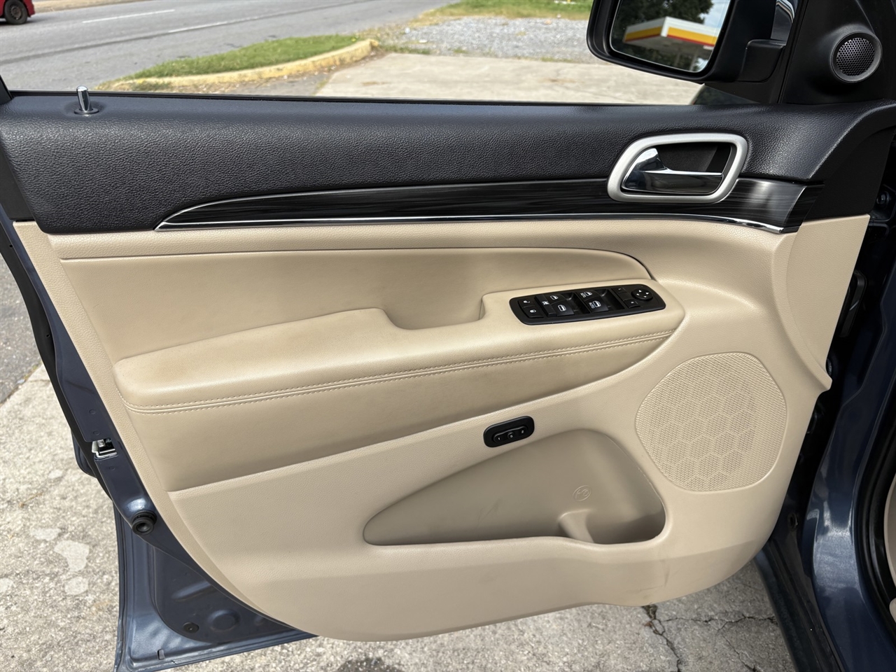 Jeep Grand Cherokee Limited 2WD 2021