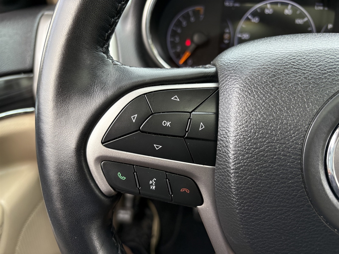 Jeep Grand Cherokee Limited 2WD 2021