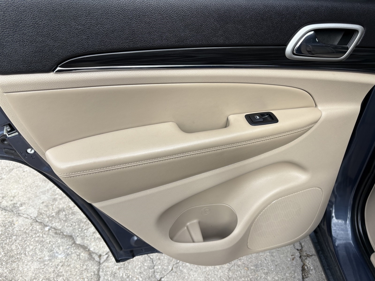 Jeep Grand Cherokee Limited 2WD 2021