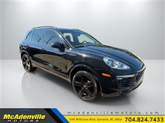 2017 Porsche Cayenne  2017 Porsche Cayenne