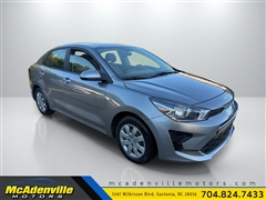 2023 Kia Rio  2023 Kia Rio