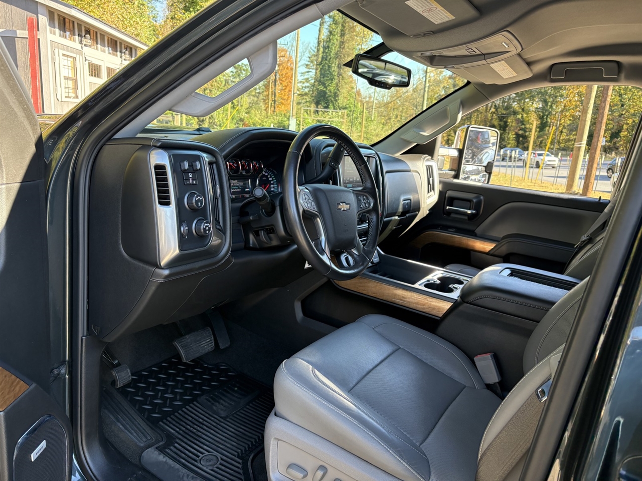 Chevrolet Silverado 3500HD LTZ Crew Cab 4WD 2018