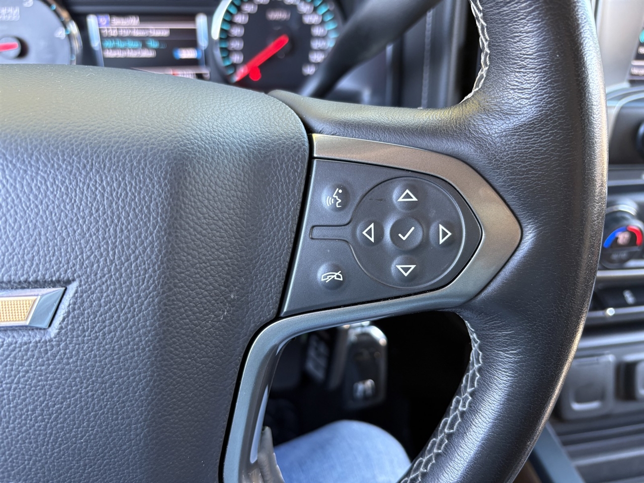 Chevrolet Silverado 3500HD LTZ Crew Cab 4WD 2018