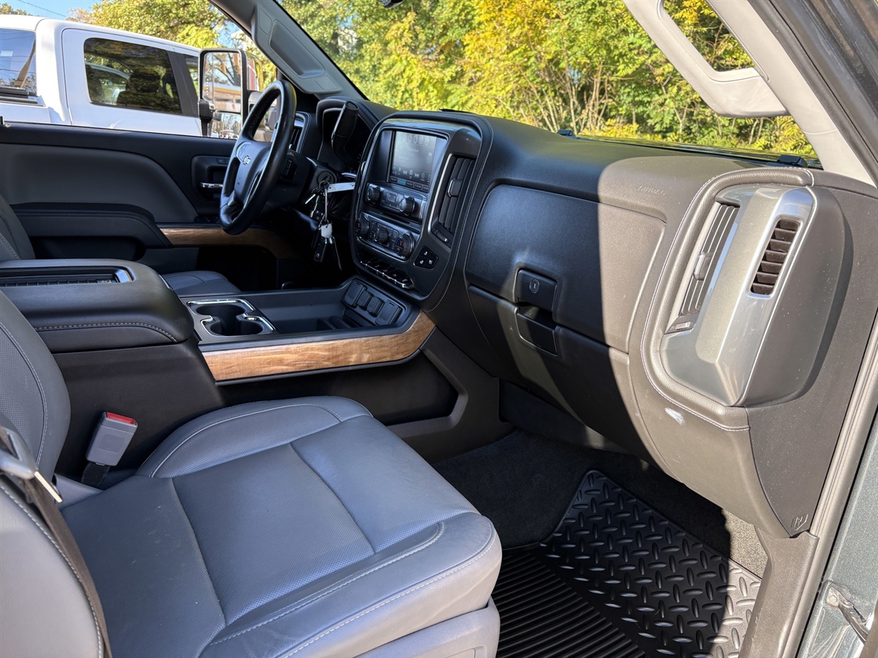 Chevrolet Silverado 3500HD LTZ Crew Cab 4WD 2018