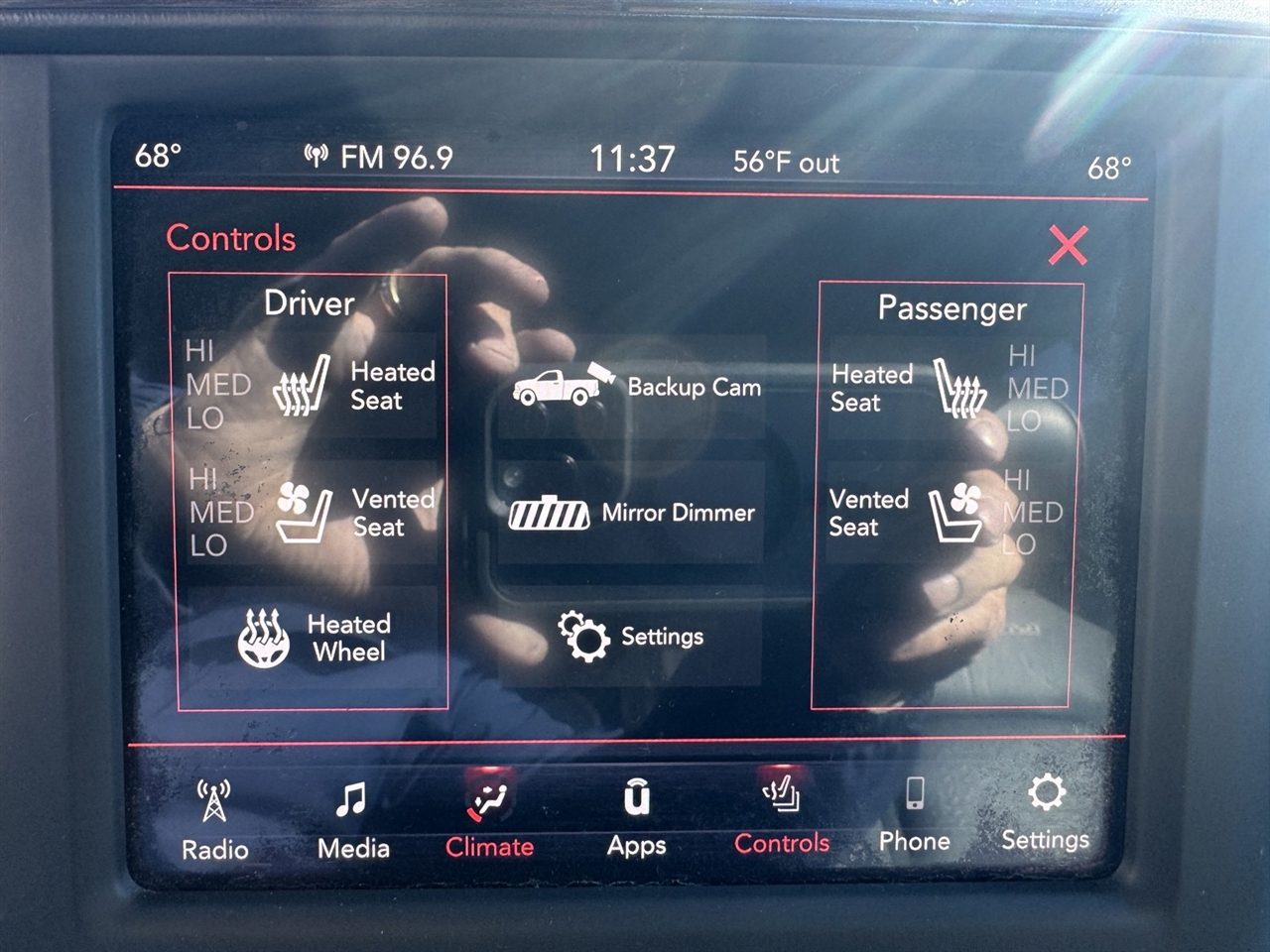 RAM 1500 Laramie Crew Cab SWB 4WD 2019