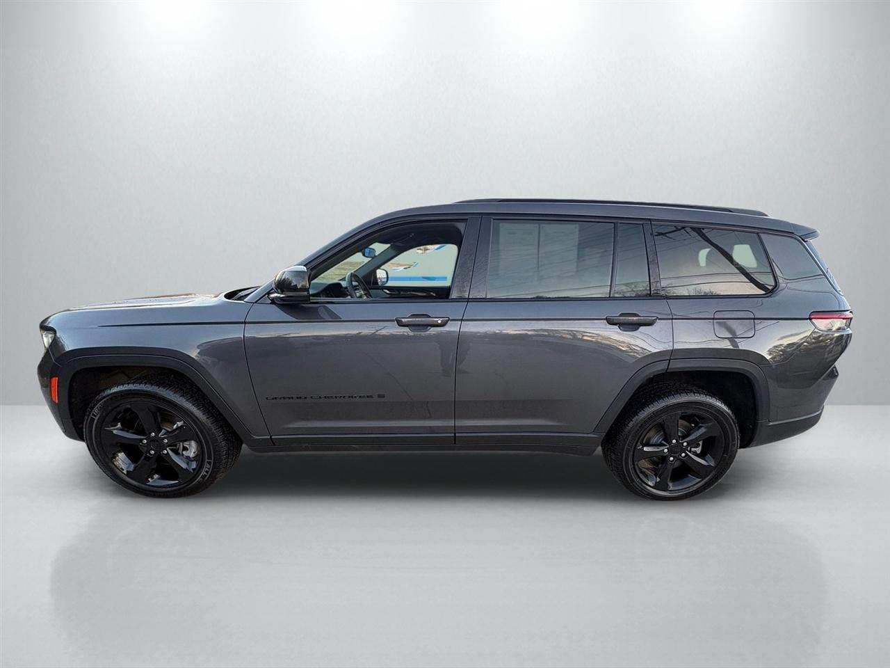 Jeep Grand Cherokee L Laredo 4WD 2021