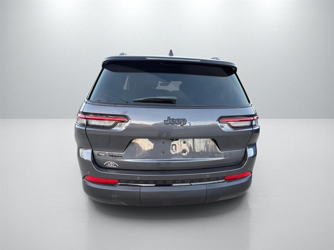 Jeep Grand Cherokee L Laredo 4WD 2021