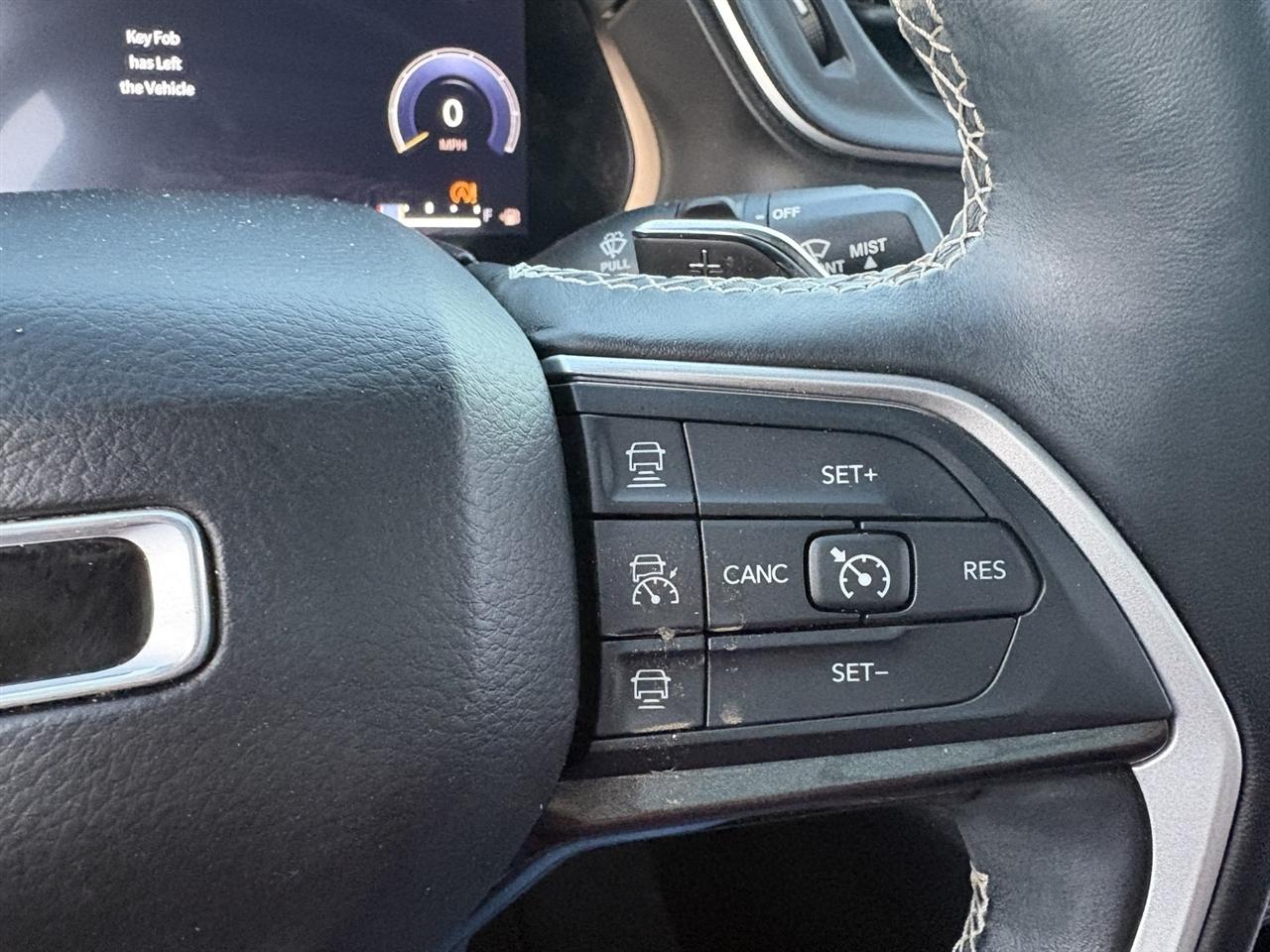 Jeep Grand Cherokee L Laredo 4WD 2021