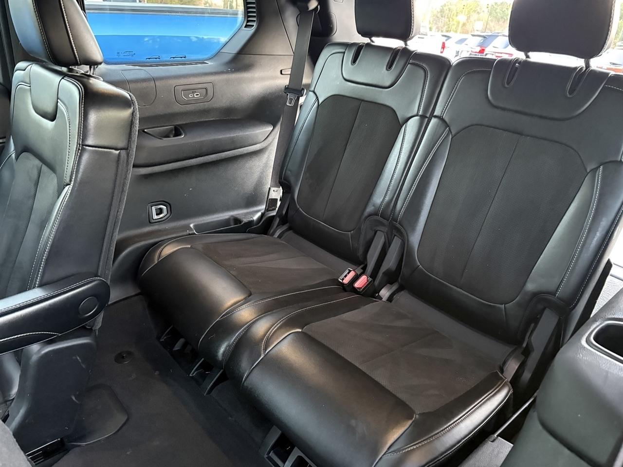 Jeep Grand Cherokee L Laredo 4WD 2021