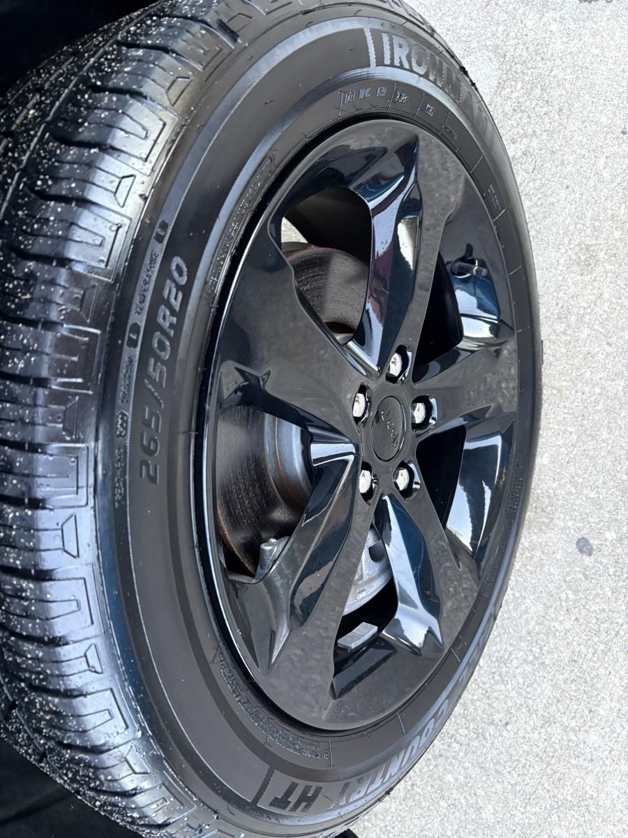 Jeep Grand Cherokee L Laredo 4WD 2021