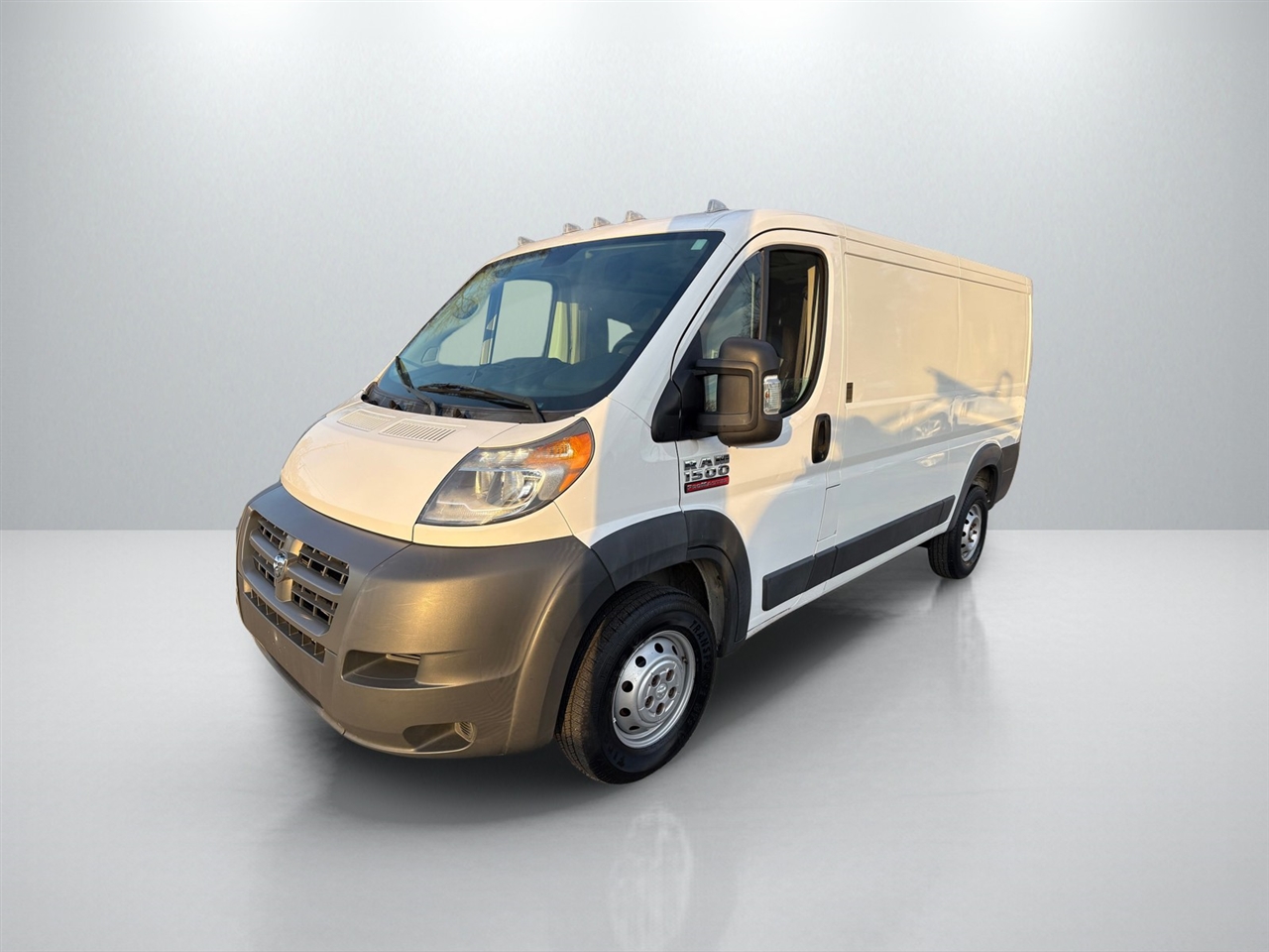 RAM Promaster 1500 Low Roof Tradesman 136-in. WB 2018