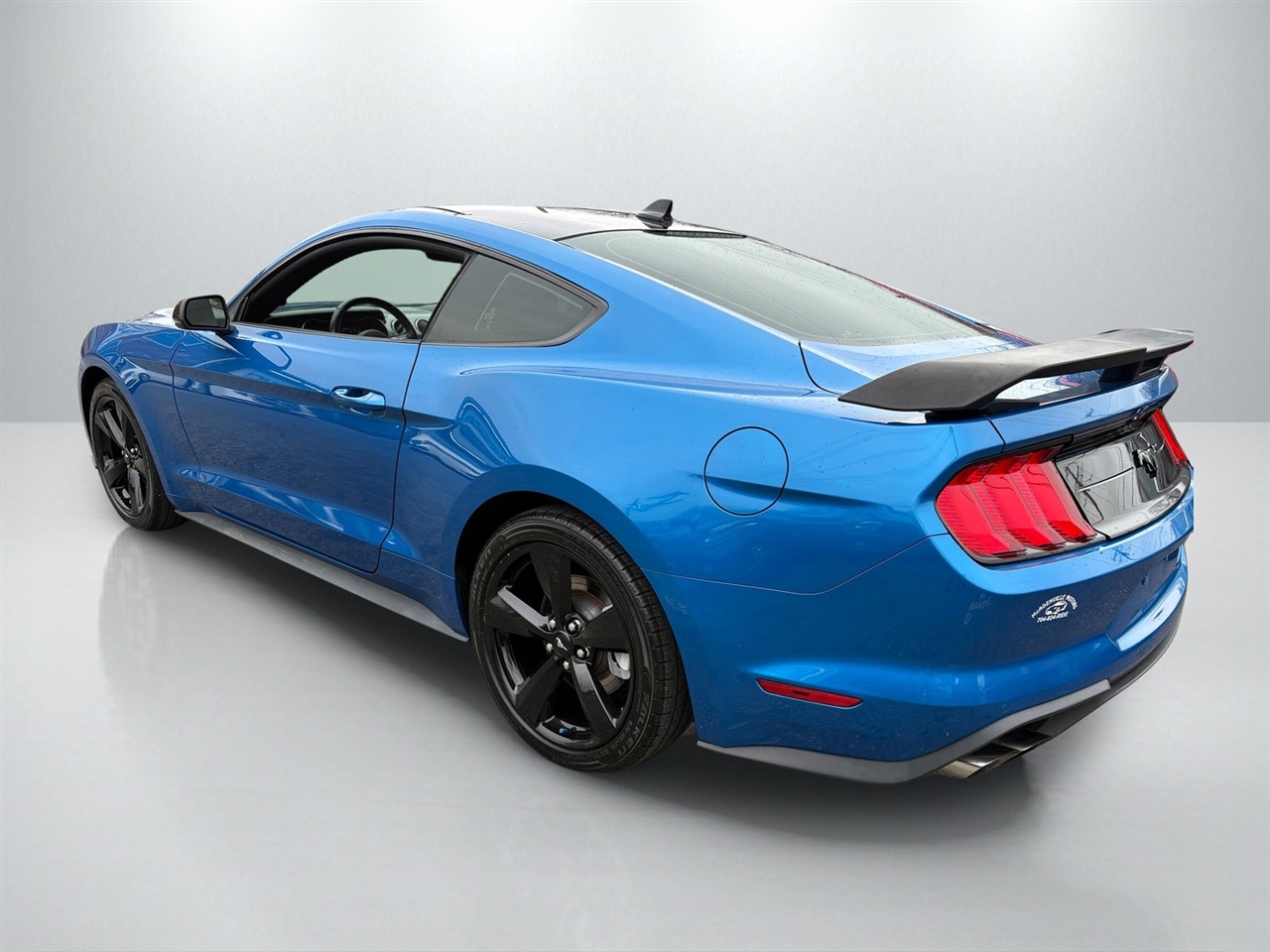 Ford Mustang EcoBoost Coupe 2021