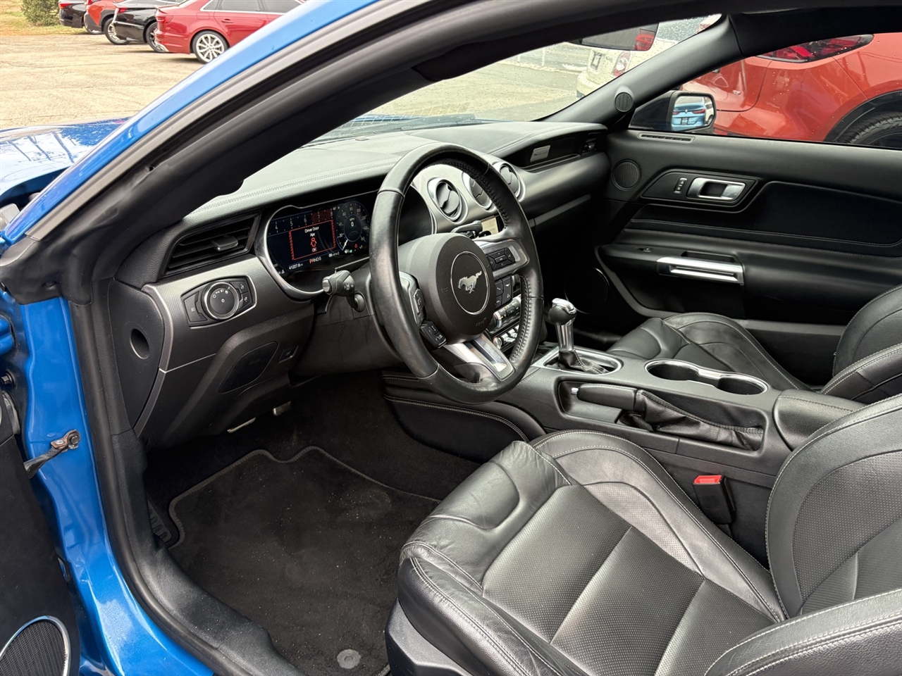 Ford Mustang EcoBoost Coupe 2021