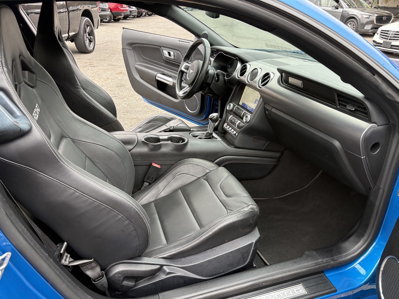 Ford Mustang EcoBoost Coupe 2021