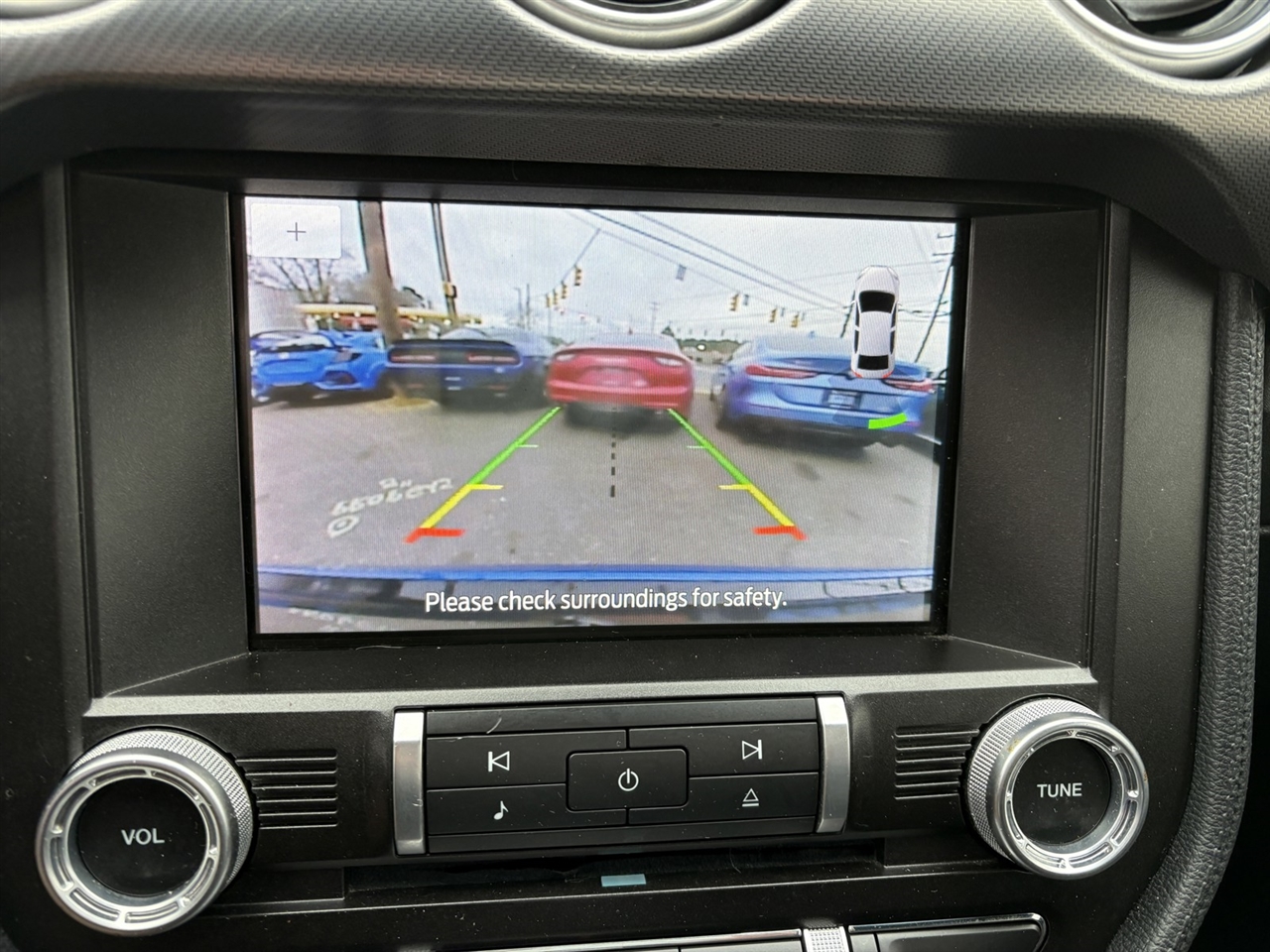 Ford Mustang EcoBoost Coupe 2021