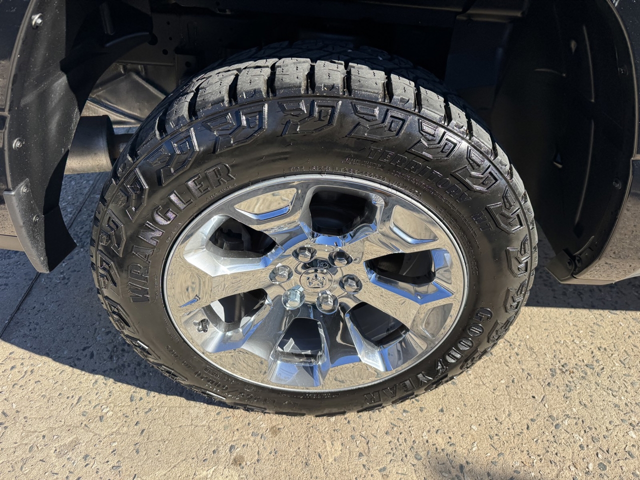 RAM 1500 Big Horn/Lone Star 4x2 Crew Cab 5'7" Box 2019