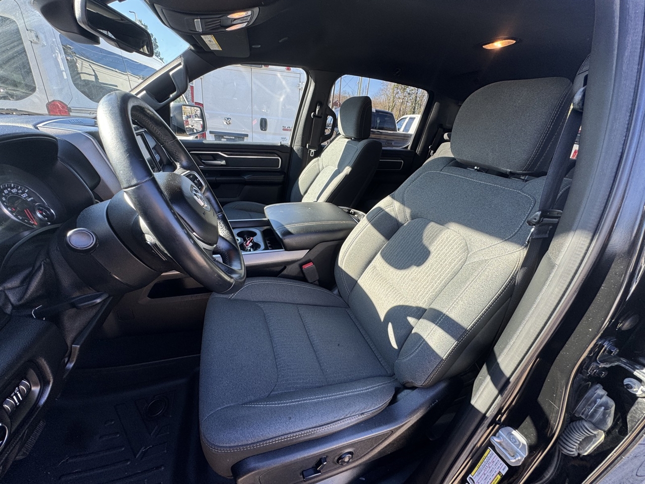 RAM 1500 Big Horn/Lone Star 4x2 Crew Cab 5'7" Box 2019