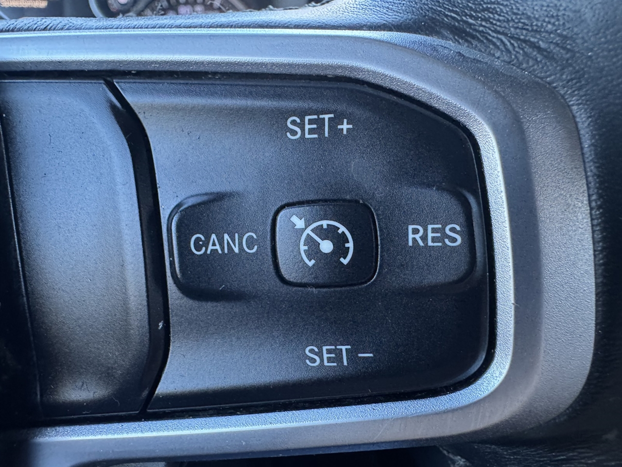 RAM 1500 Big Horn/Lone Star 4x2 Crew Cab 5'7" Box 2019