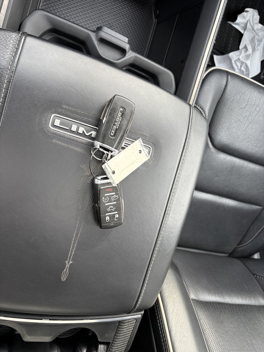 RAM 1500 Limited Crew Cab SWB 4WD 2021