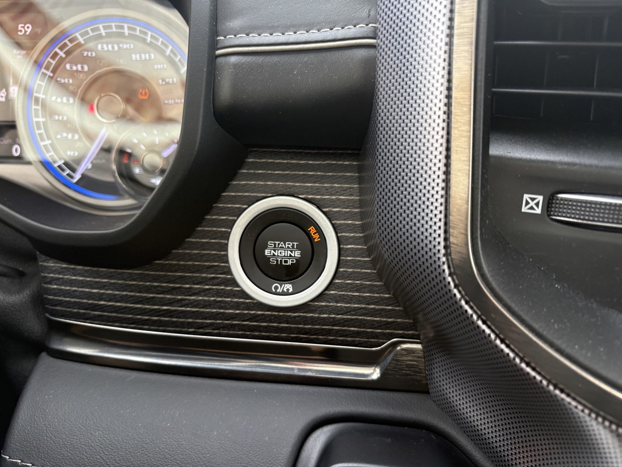 RAM 1500 Limited Crew Cab SWB 4WD 2021