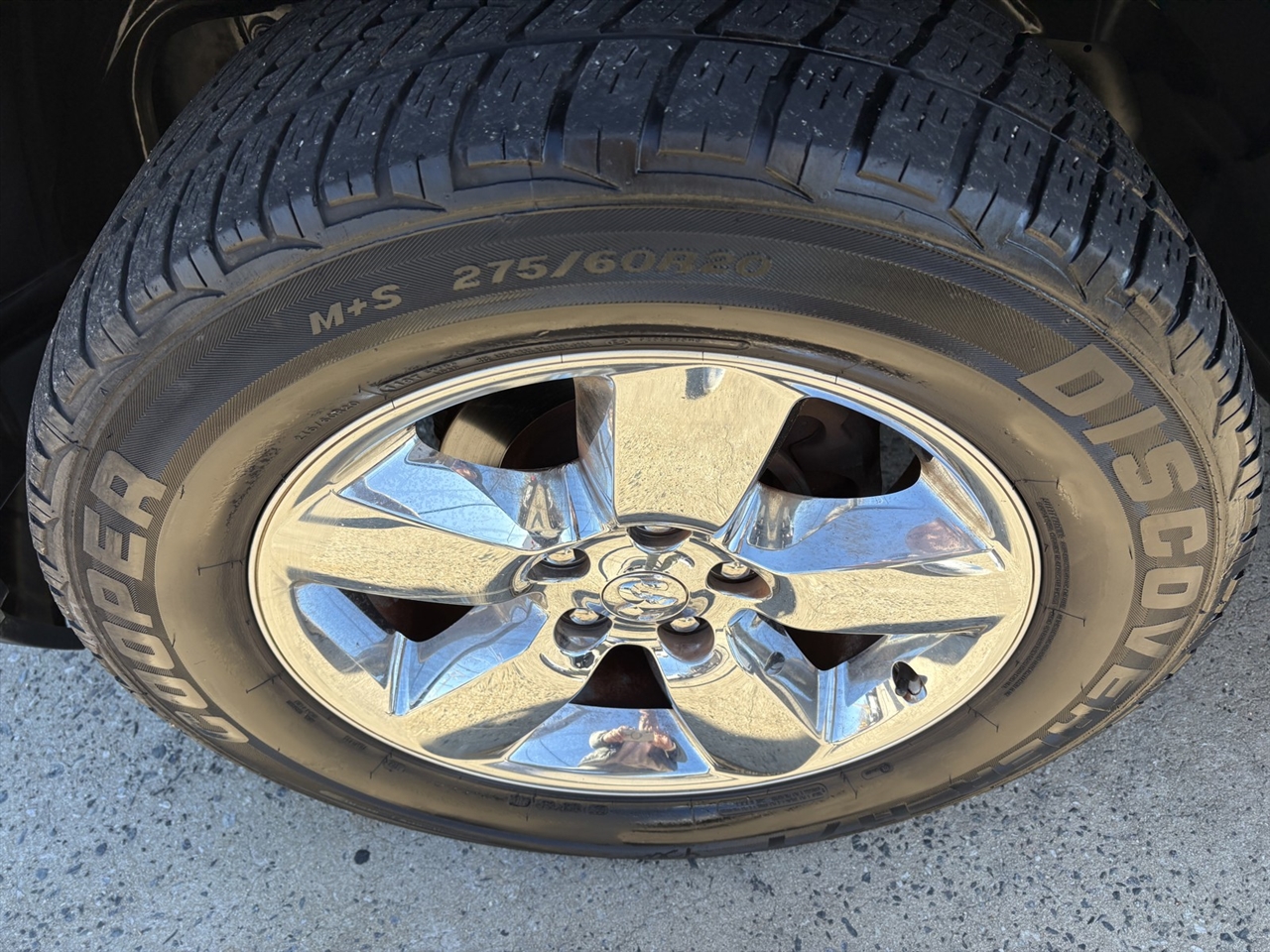 RAM 1500 SLT Crew Cab SWB 4WD 2016