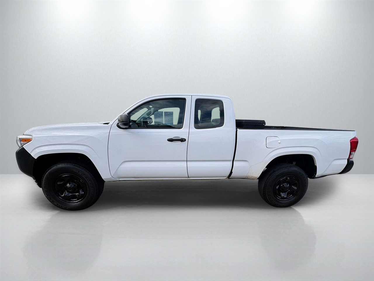 Toyota Tacoma SR5 Access Cab I4 6AT 2WD 2017