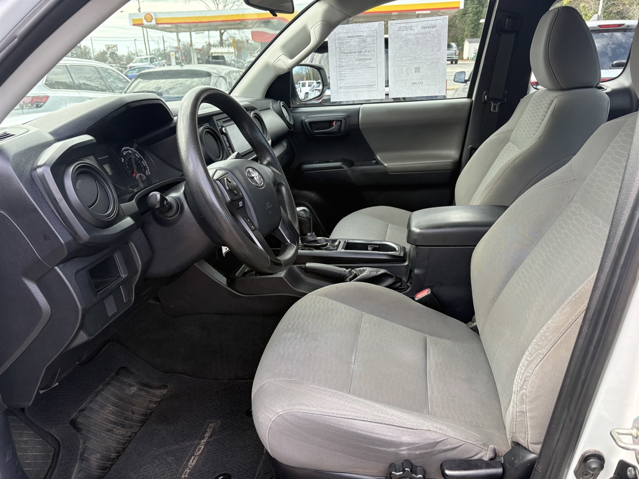 Toyota Tacoma SR5 Access Cab I4 6AT 2WD 2017