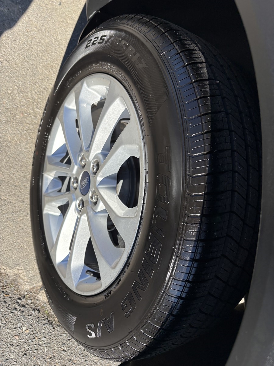 Ford Escape SE FWD 2021