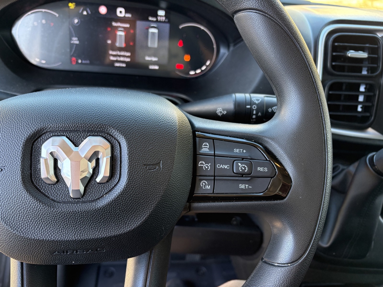 RAM Promaster 2500 High Roof 159-in. WB 2024