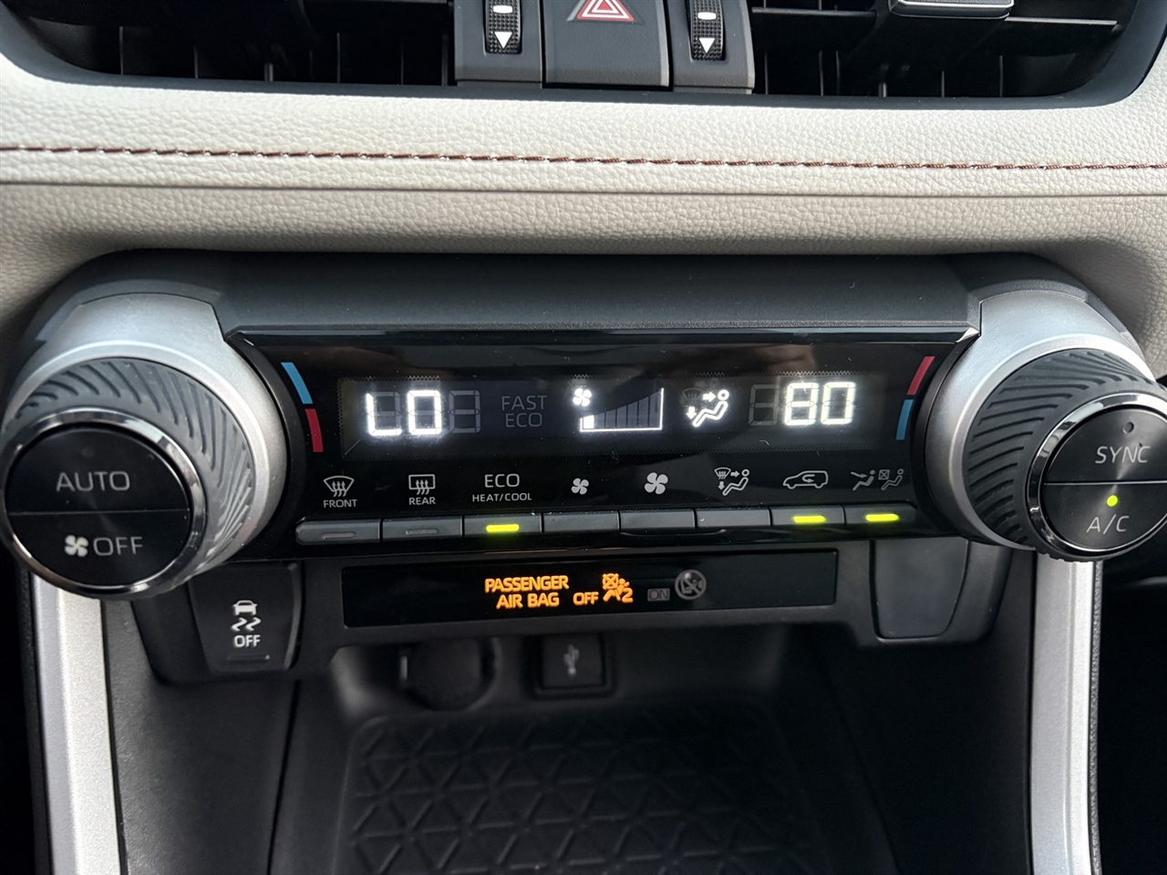 Toyota RAV4 Hybrid XLE Premium 2022