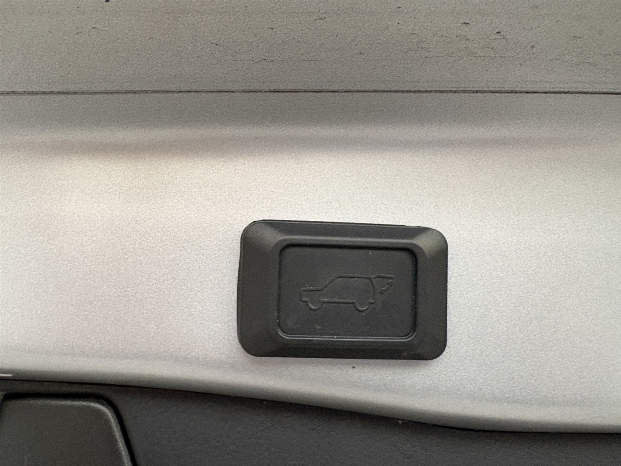 Toyota RAV4 Hybrid XLE Premium 2022