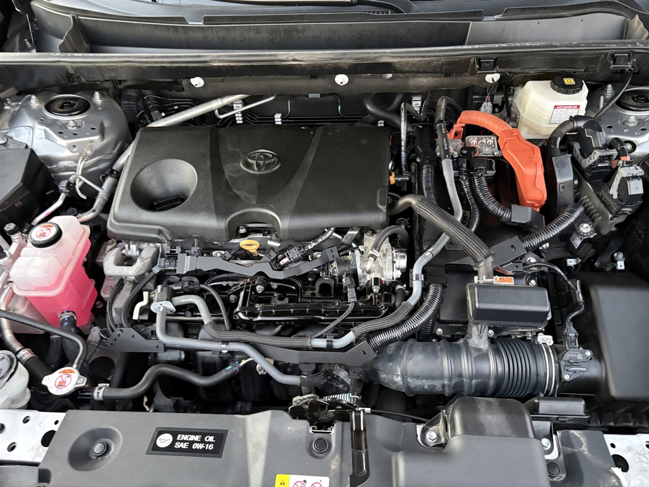 Toyota RAV4 Hybrid XLE Premium 2022