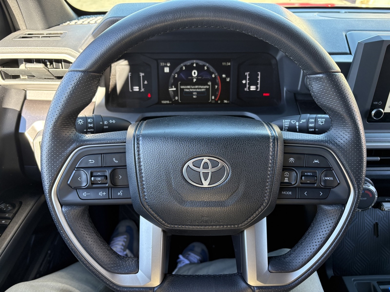 Toyota 4Runner TRD Sport 4WD 2025