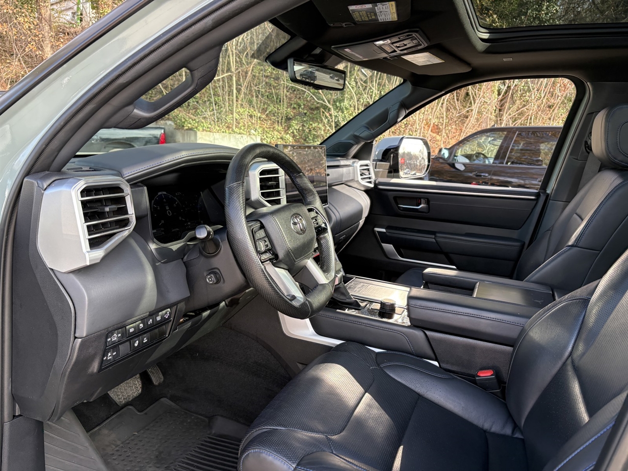 Toyota Tundra Platinum CrewMax 2WD Hybrid 2024