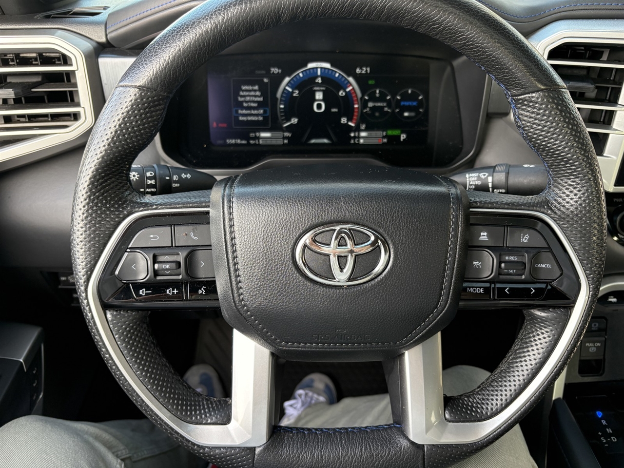 Toyota Tundra Platinum CrewMax 2WD Hybrid 2024