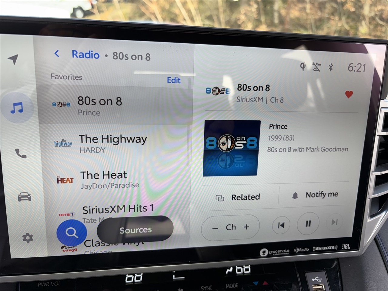Toyota Tundra Platinum CrewMax 2WD Hybrid 2024