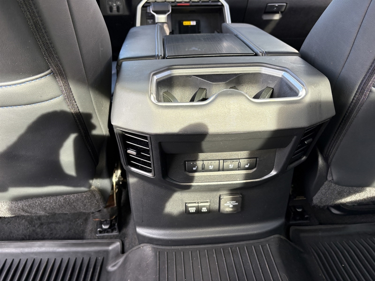 Toyota Tundra Platinum CrewMax 2WD Hybrid 2024