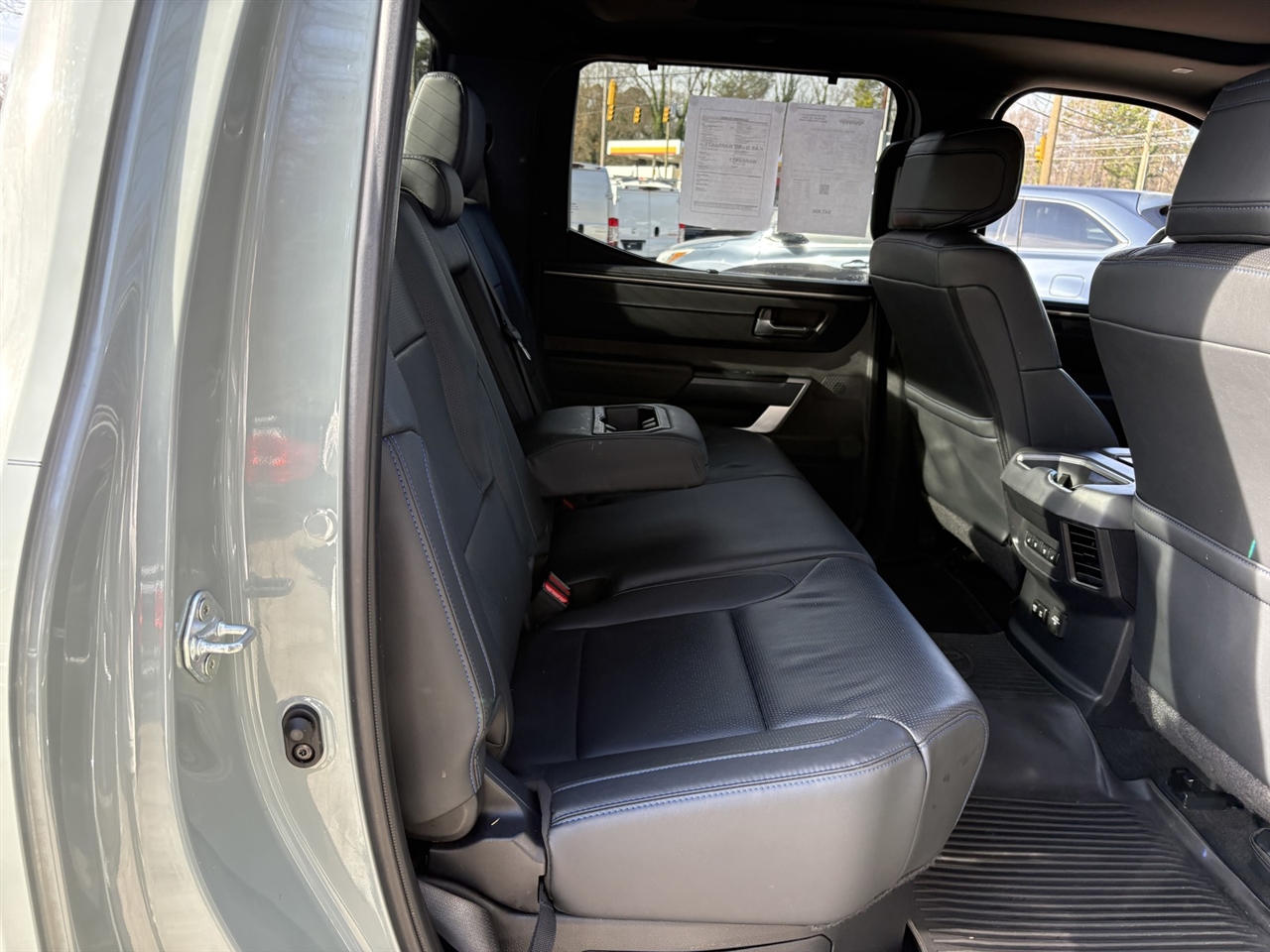 Toyota Tundra Platinum CrewMax 2WD Hybrid 2024