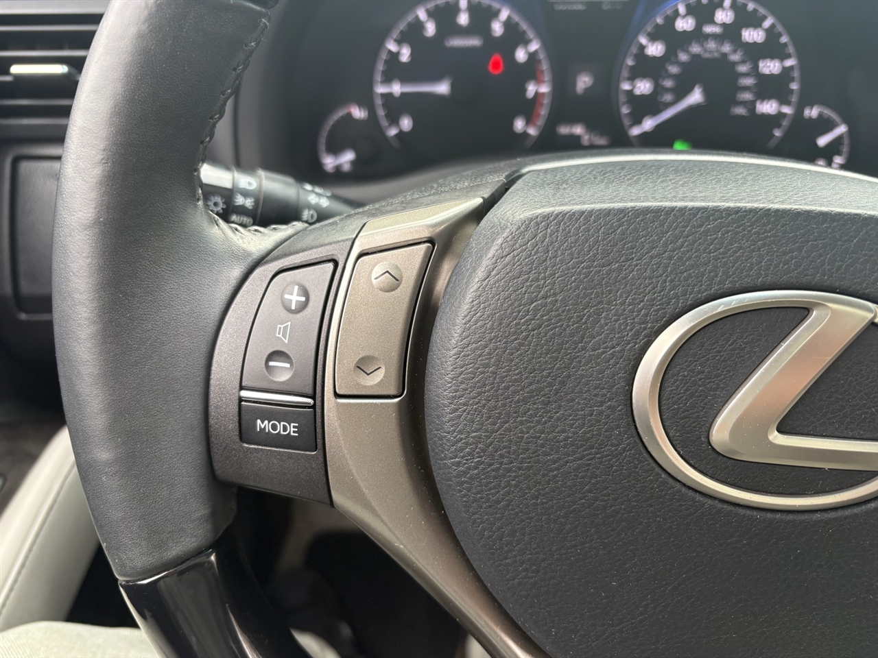 Lexus RX 350 FWD 2015