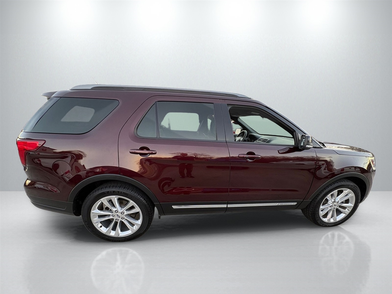 Ford Explorer XLT FWD 2018