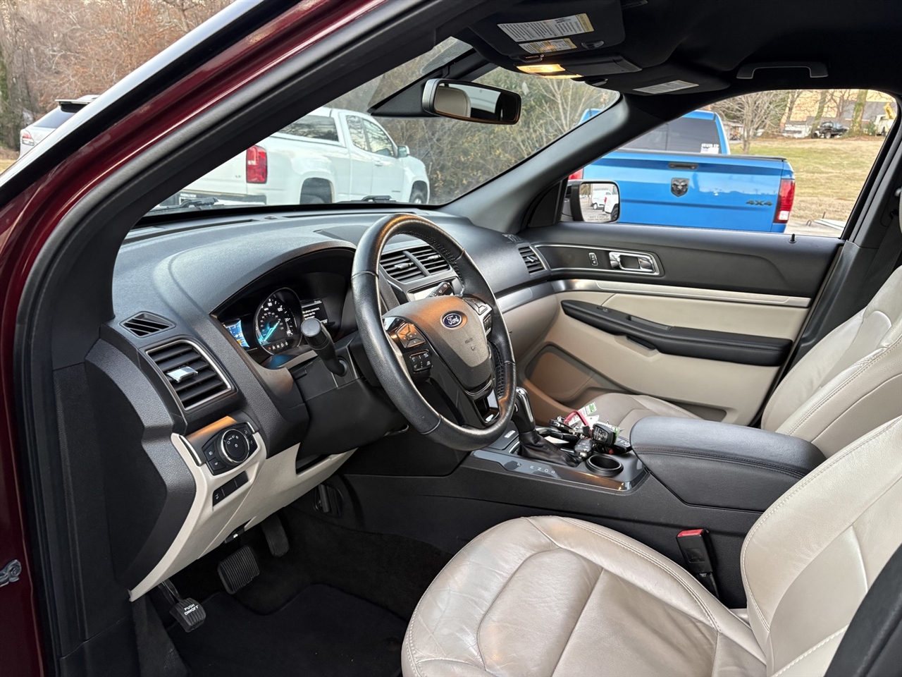 Ford Explorer XLT FWD 2018