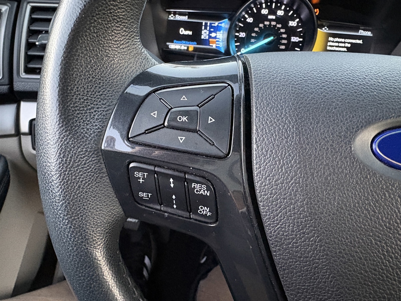 Ford Explorer XLT FWD 2018