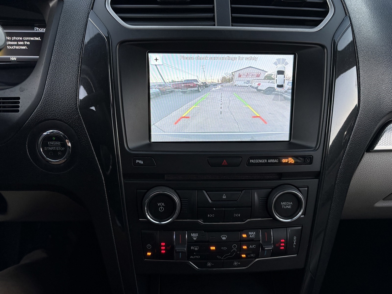 Ford Explorer XLT FWD 2018