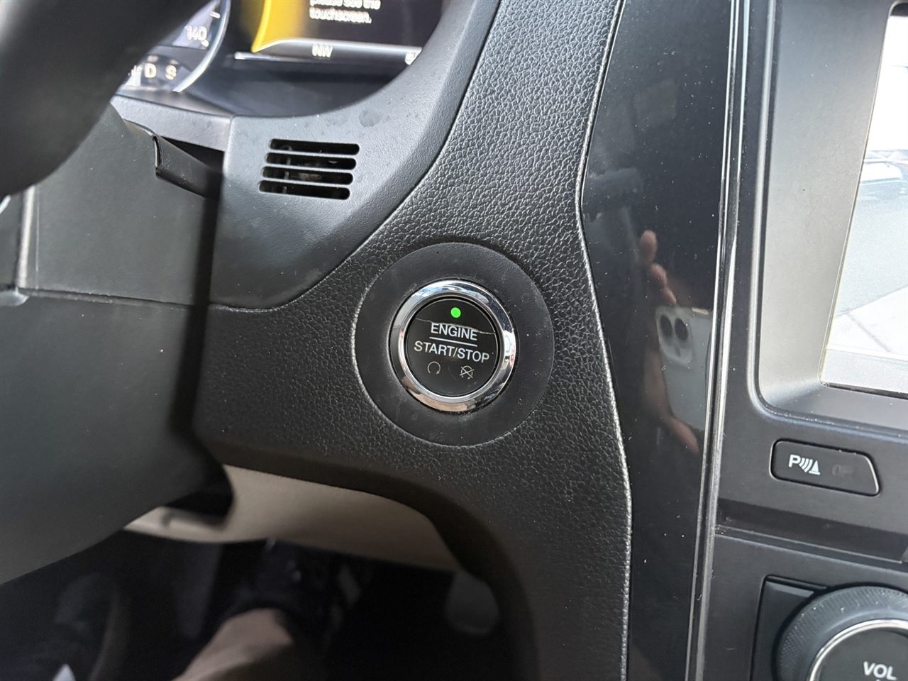 Ford Explorer XLT FWD 2018