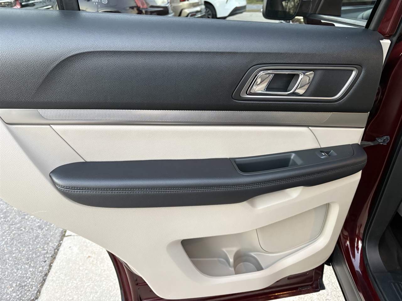 Ford Explorer XLT FWD 2018