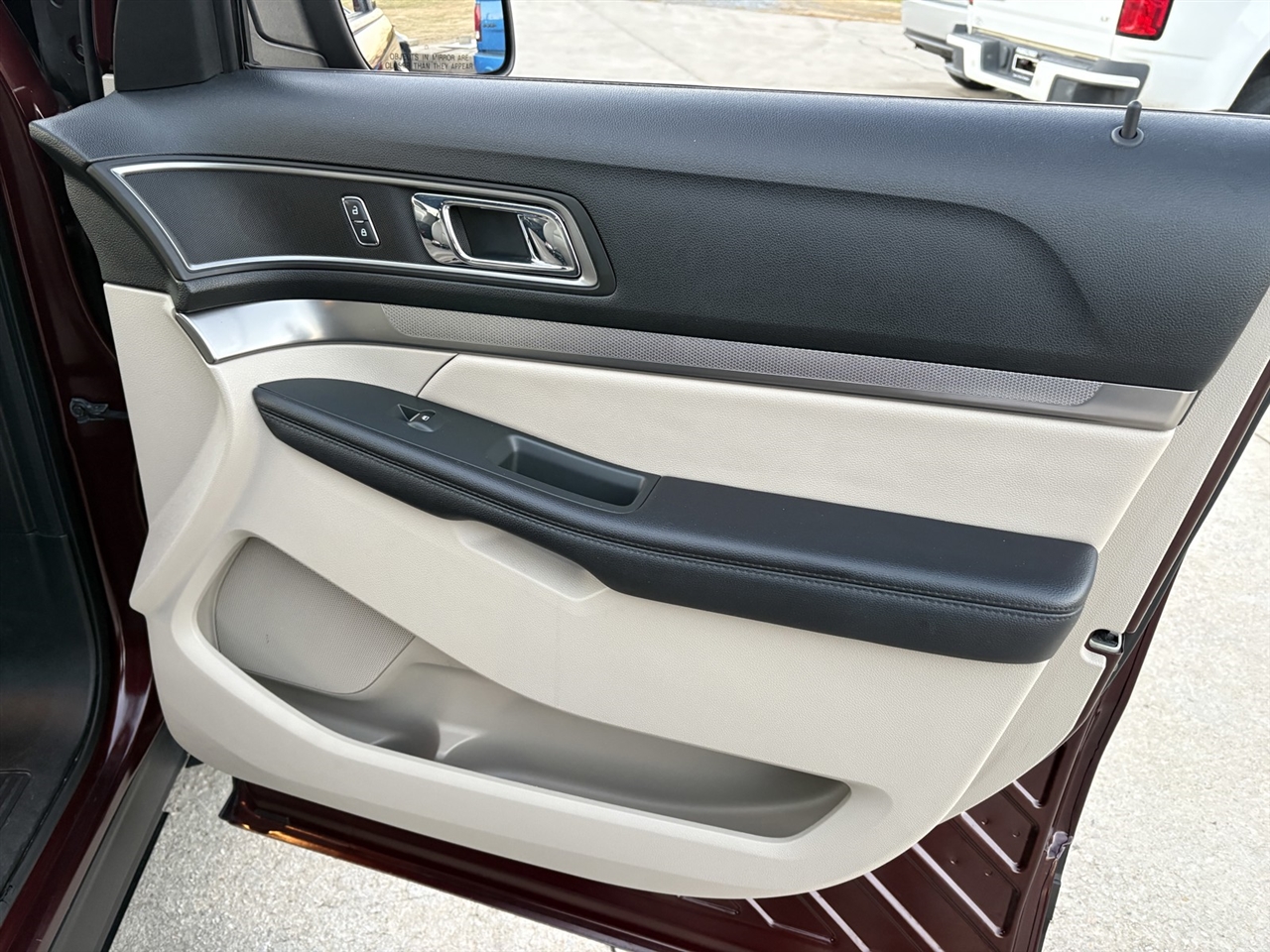 Ford Explorer XLT FWD 2018