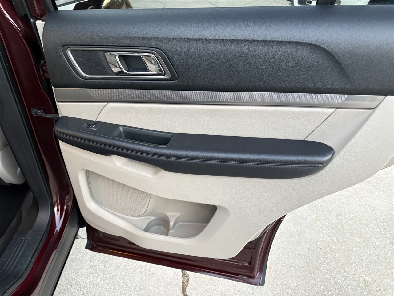 Ford Explorer XLT FWD 2018