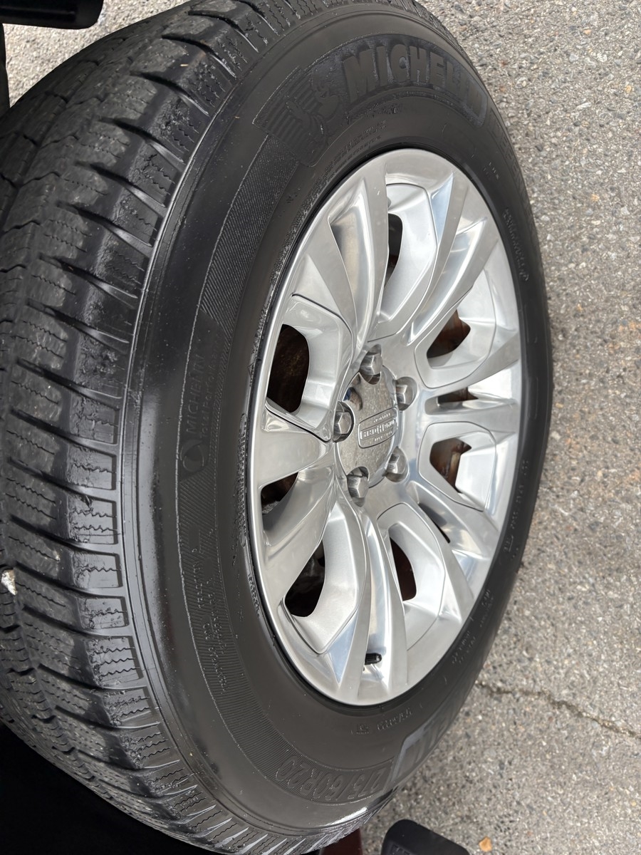 RAM 1500 Laramie Longhorn Edition Crew Cab SWB 2WD 2013