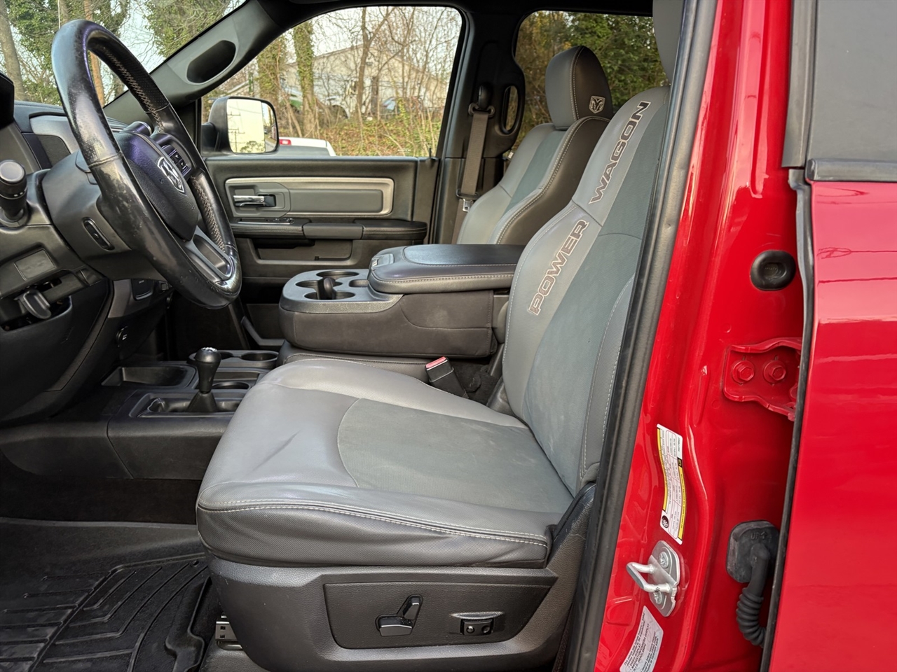 RAM 2500 Power Wagon Crew Cab SWB 4WD 2017