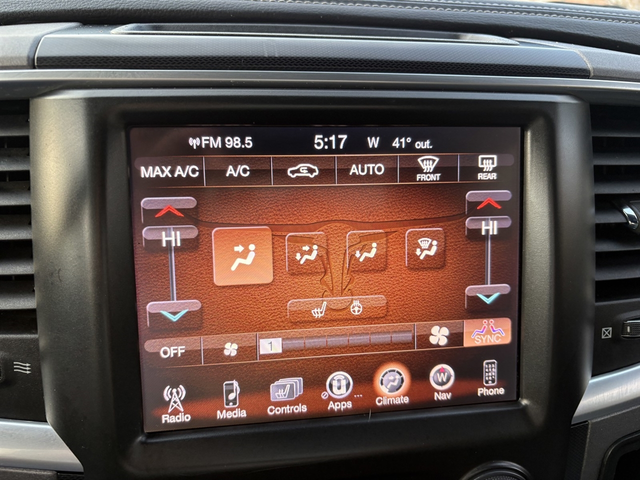 RAM 2500 Power Wagon Crew Cab SWB 4WD 2017